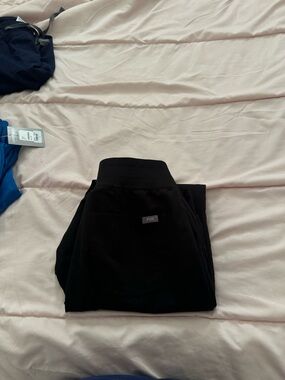 FIGS ZamoraHigh-Waisted Jogger Scrub Pants